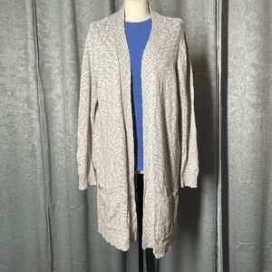 Women’s XXL St Johns Bay Cardigan Beige/White Top